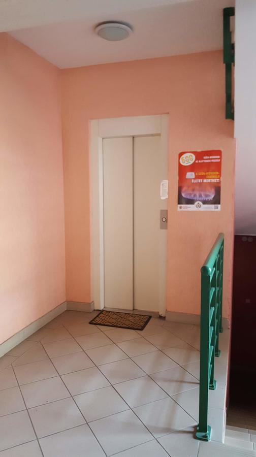 Ametiszt Apartman Hévíz Екстериор снимка