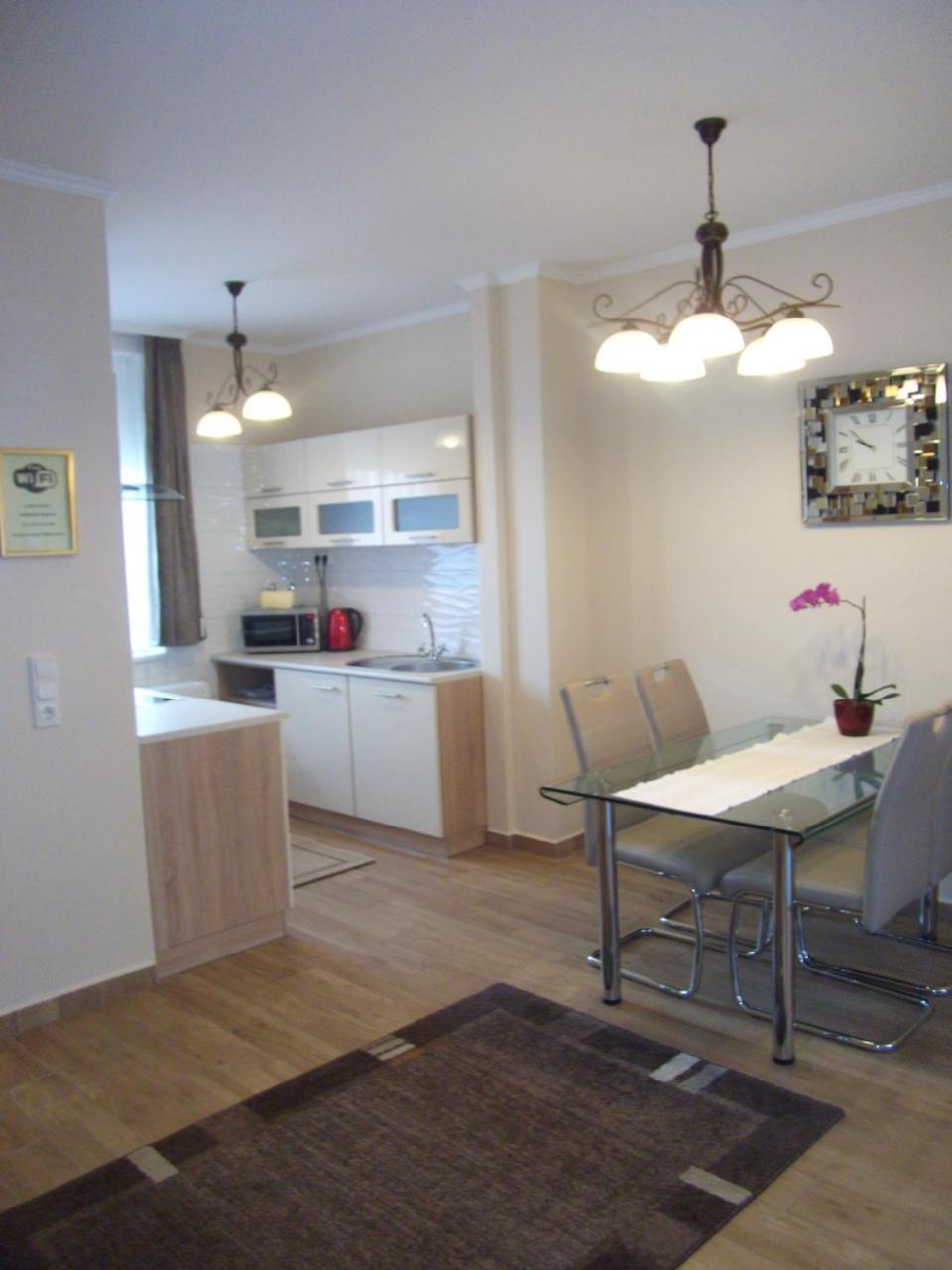Ametiszt Apartman Hévíz Екстериор снимка