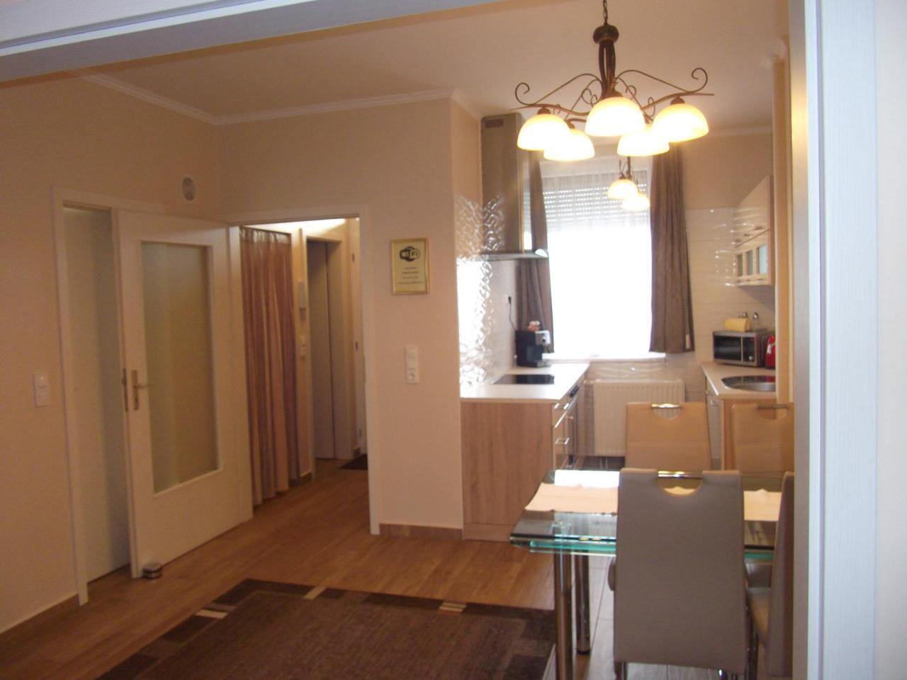 Ametiszt Apartman Hévíz Екстериор снимка