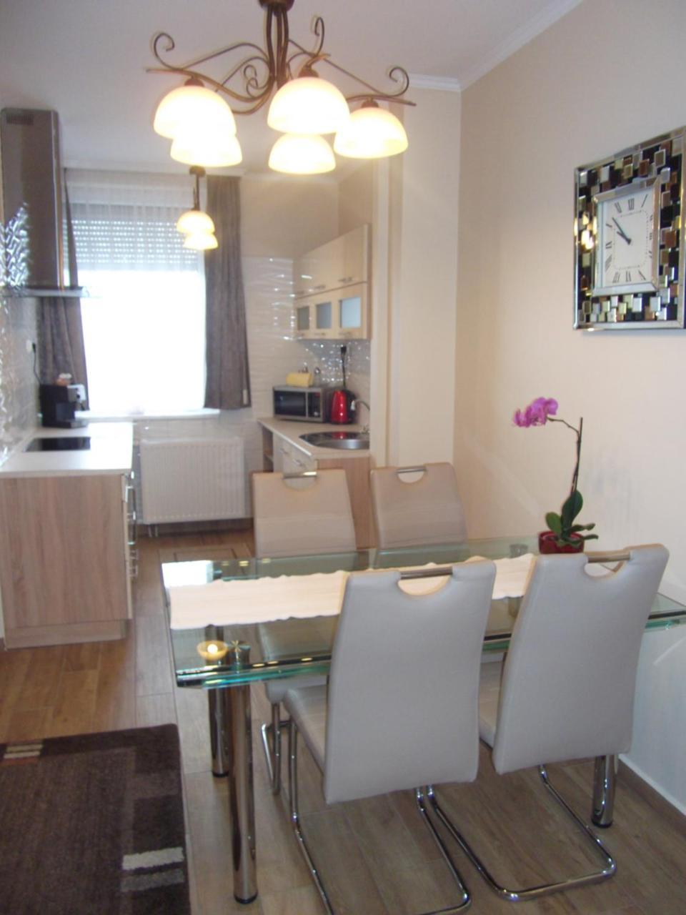 Ametiszt Apartman Hévíz Екстериор снимка